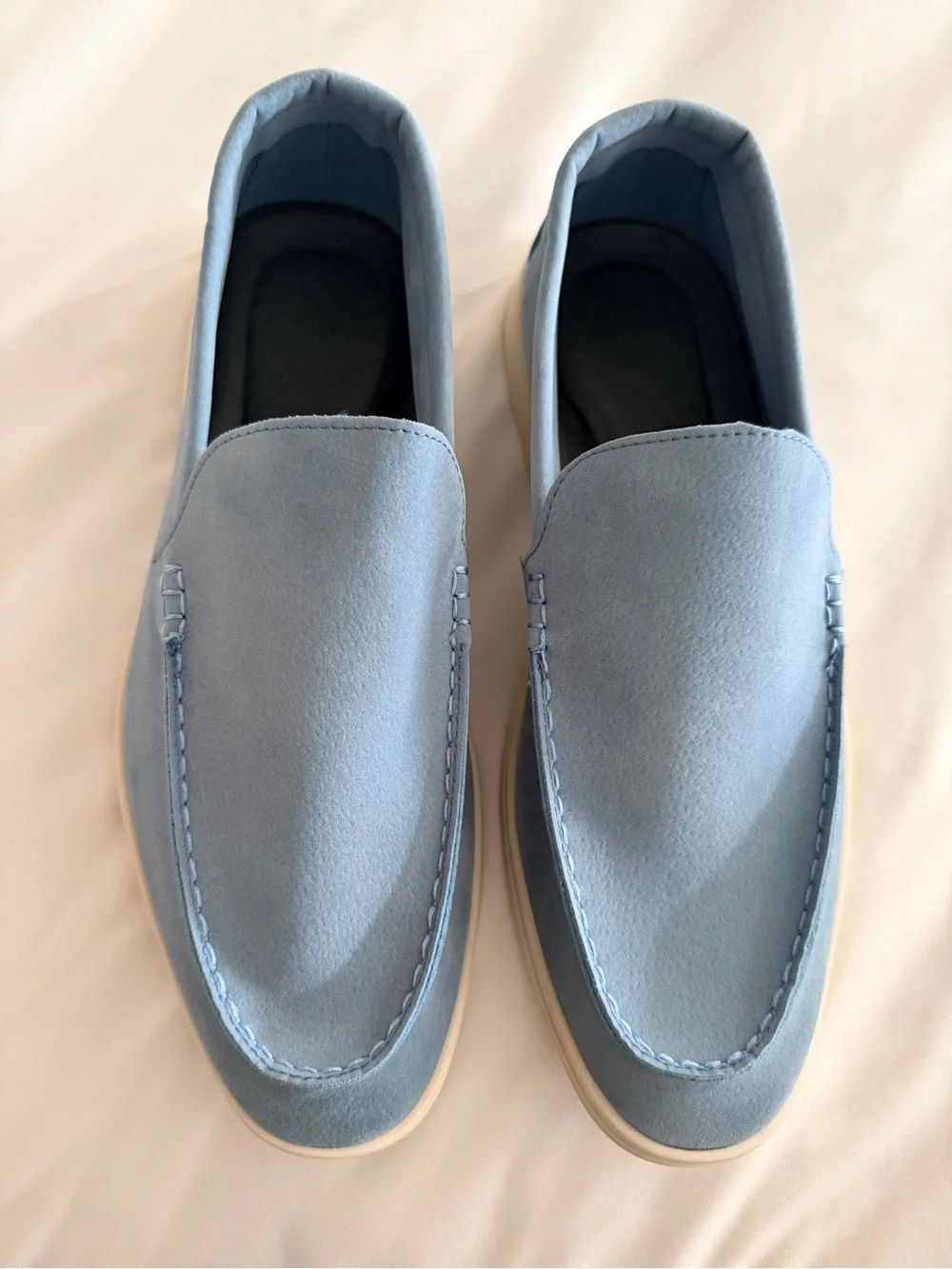 saint & Vale stylish powder
